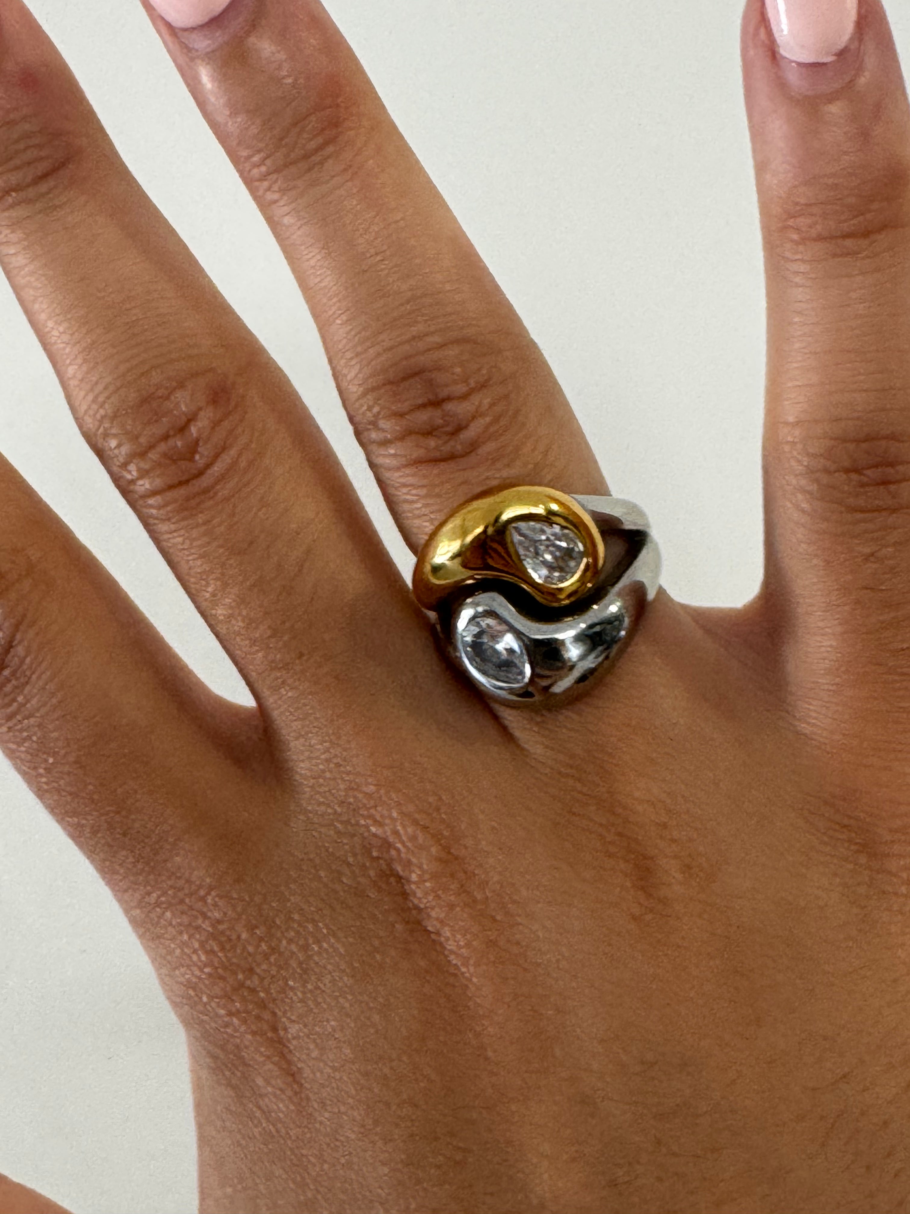 Equinox Ring