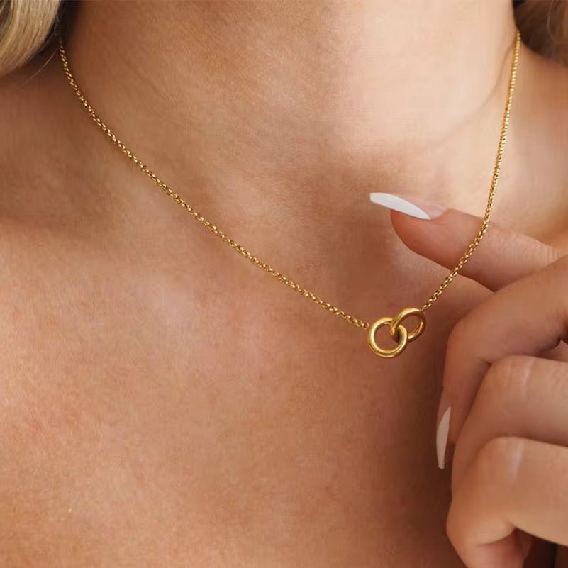 Gold necklaces - David Omo