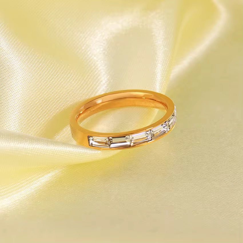 Esme Ring - David Omo