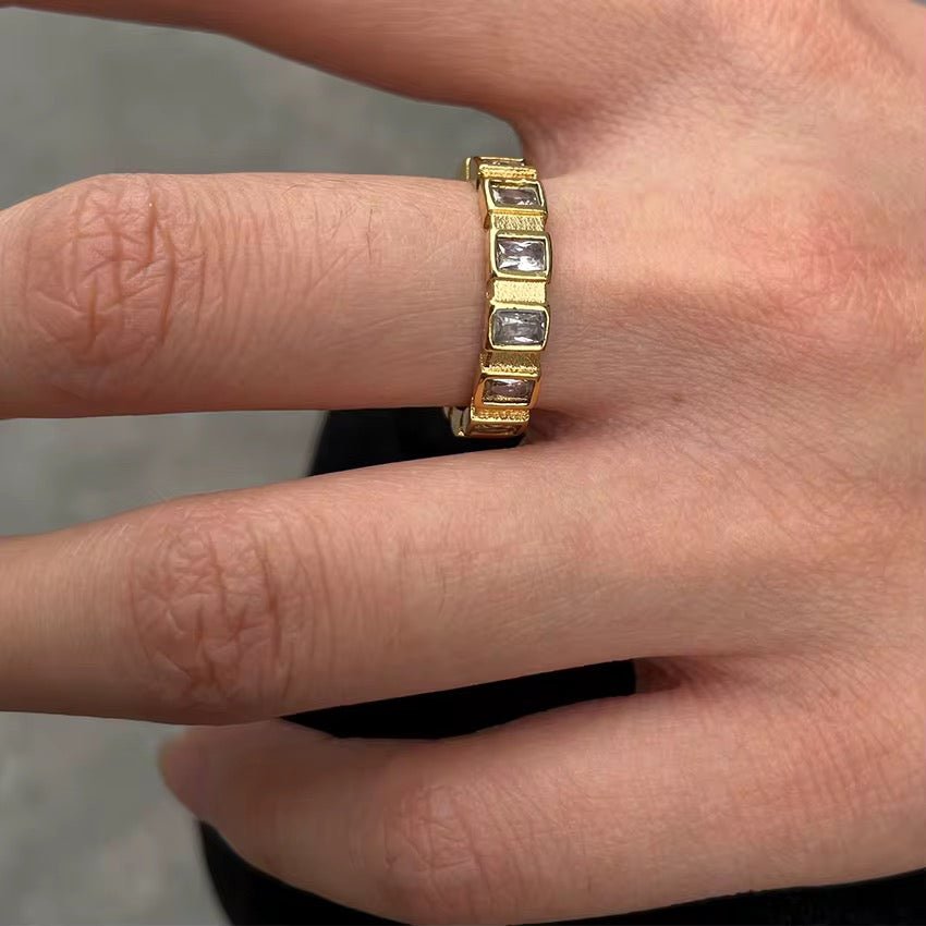 Amaris Ring - David Omo