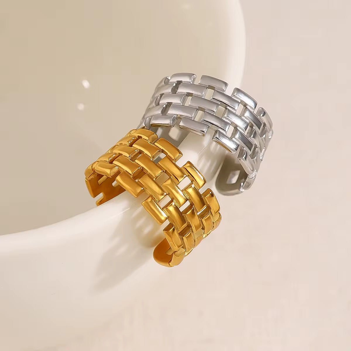 Madrid Ring Silver - David Omo