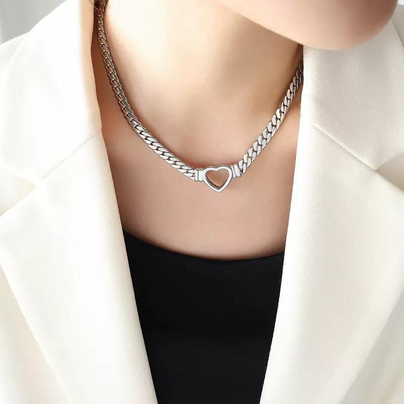 Constance Necklace Silver - David Omo