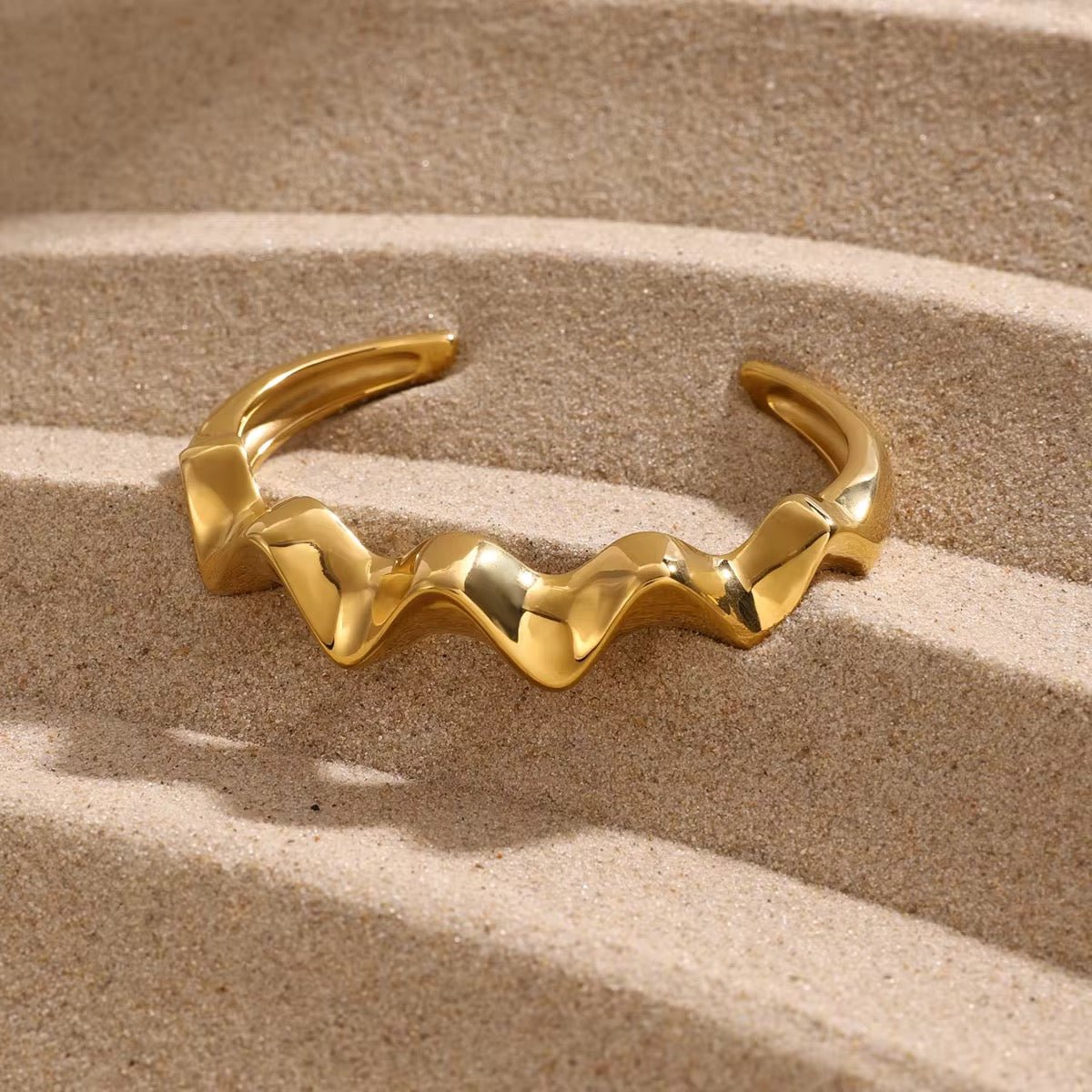 Berlin Gold Cuff Bangle - David Omo